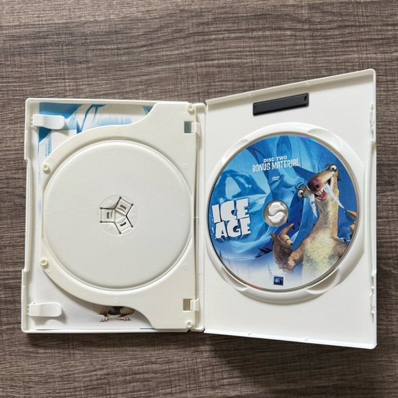 Bundle of 4 dvd movies - Picture 4 of 13